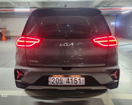 Kia Niro Earth — пробег 57 400 км — фото 2 из 5