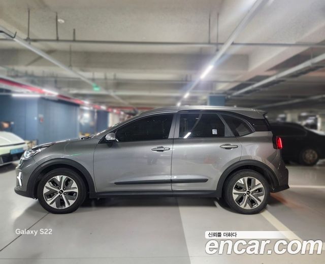 Kia Niro Earth — пробег 57 400 км — фото 3 из 5