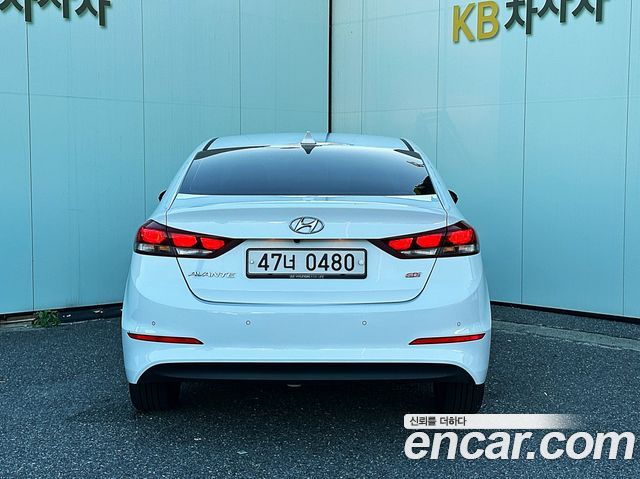 Hyundai AVANTE 1.6 GDI Modern — пробег 151 610 км — фото 4 из 5