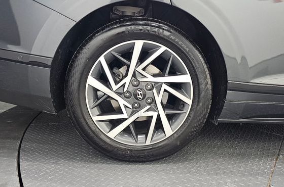 Hyundai Grandeur 2,5 Gasoline 2WD Exclusive — пробег 9 335 км — фото 5 из 5