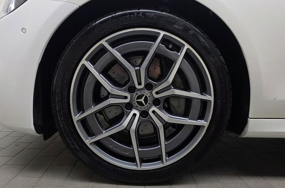 Mercedes-Benz E-Class E220d 4MATIC AMG Line — пробег 39 843 км — фото 5 из 5