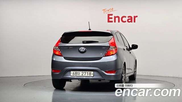 Hyundai Accent Diesel WIT 1.6 VGT Premium — пробег 173 113 км — фото 4 из 5