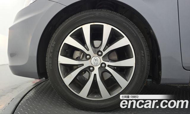 Hyundai Accent Diesel WIT 1.6 VGT Premium — пробег 173 113 км — фото 5 из 5