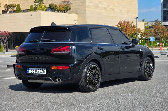 Mini Clubman JCW Untold Edition 2nd Gen — пробег 13 247 км — фото 2 из 5
