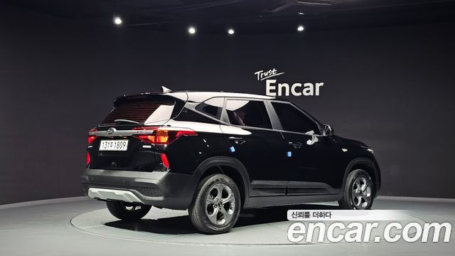 Kia Seltos из Кореи Encar