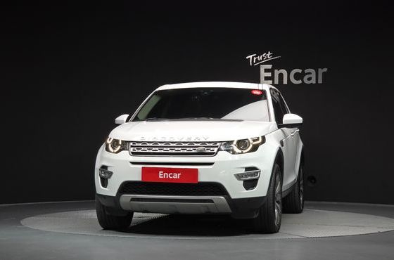 Land Rover Discovery Sport 2.0 TD4 HSE Luxury — пробег 117 275 км — фото 3 из 5