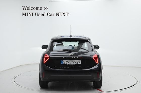 Mini Cooper Favoured — пробег 71 км — фото 4 из 5