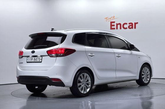 Kia Carens 2.0 LPi Prestige — пробег 144 610 км — фото 2 из 5