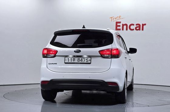 Kia Carens 2.0 LPi Prestige — пробег 144 610 км — фото 4 из 5
