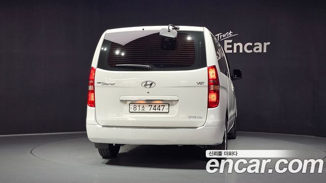 Hyundai Starex 5-Seater VAN CVX Premium — пробег 66 789 км — фото 4 из 5