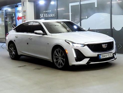 Cadillac CT5 2.0 Sport — пробег 100 646 км — фото 2 из 5