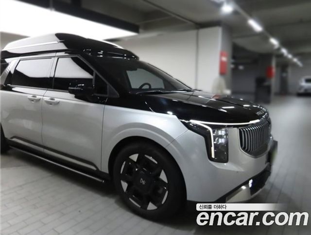 Kia Carnival Gasoline 9-Seater Hi Limousine (7-seater Limousine(Special vehicle) — пробег 13 390 км — фото 2 из 5
