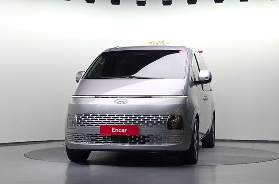 Hyundai Staria Tourer 11-Seater Modern — пробег 25 734 км — фото 3 из 5