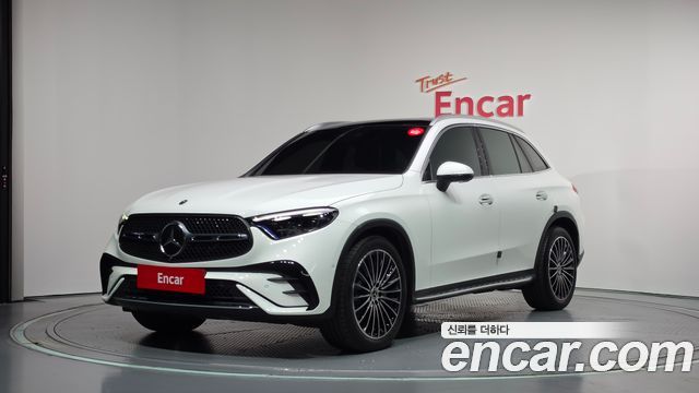 Mercedes-Benz GLC-Class GLC300 4MATIC AMG Line — пробег 21 086 км — фото 1 из 5
