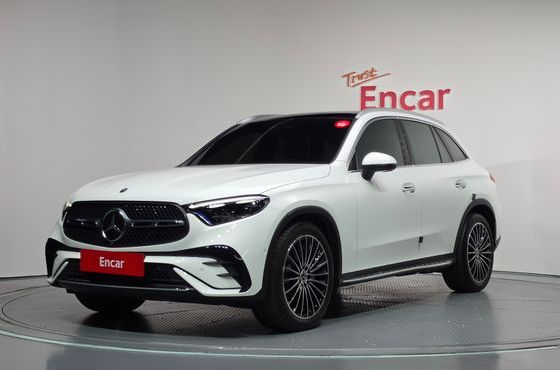 Mercedes-Benz GLC-Class GLC300 4MATIC AMG Line — пробег 21 086 км — фото 1 из 5
