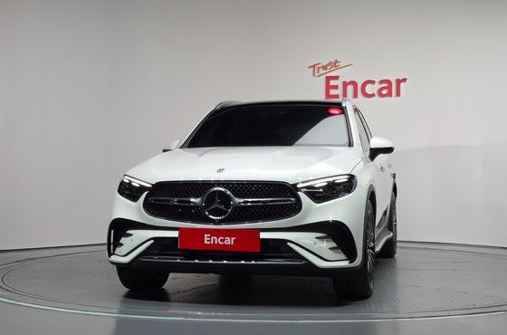Mercedes-Benz GLC-Class GLC300 4MATIC AMG Line — пробег 21 086 км — фото 3 из 5