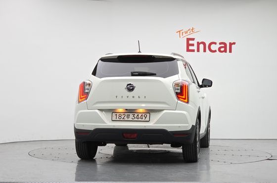 Ssangyong TIBOLI Gasoline 1.5 2WD V7 — пробег 11 736 км — фото 4 из 5