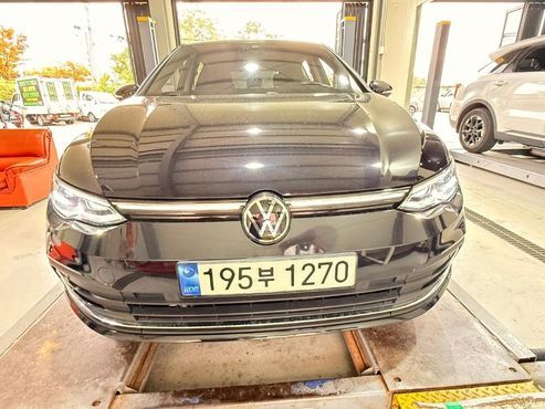 Volkswagen Golf 2.0 TDI Prestige — пробег 26 460 км — фото 1 из 3