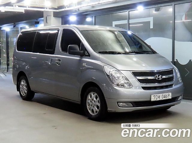 Hyundai Starex 12-Seater Wagon CVX Luxury — пробег 195 186 км — фото 2 из 5