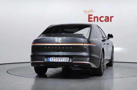 Hyundai Grandeur 2.5 Gasoline 2WD Premium — пробег 1 156 км — фото 4 из 5