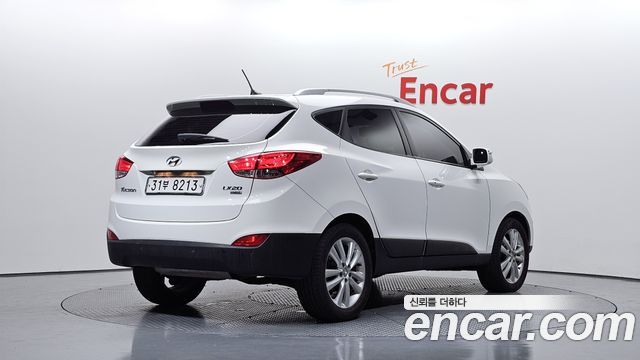 Hyundai Tucson Diesel 2WD LX20 Luxury — пробег 89 654 км — фото 2 из 5