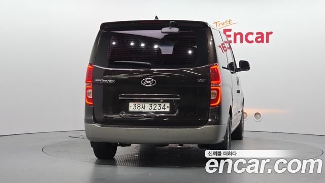Hyundai Starex 4WD Urban 9-Seater Exclusive — пробег 140 360 км — фото 4 из 5