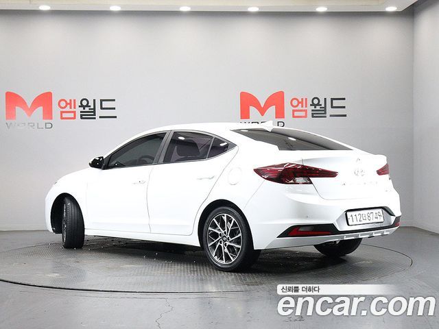 Hyundai AVANTE 1.6 Smart Choice — пробег 109 705 км — фото 4 из 5