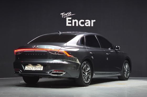 Hyundai Grandeur 2.5 Premium — пробег 52 777 км — фото 2 из 5