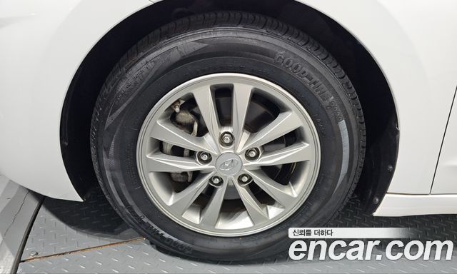 Hyundai AVANTE 1.6 Smart — пробег 120 790 км — фото 5 из 5