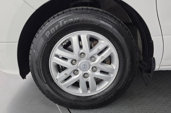Hyundai Starex Van 5-Seater Modern — пробег 98 275 км — фото 5 из 5