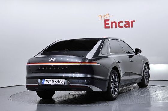 Hyundai Grandeur 2.5 Gasoline 2WD Exclusive — пробег 3 756 км — фото 2 из 5