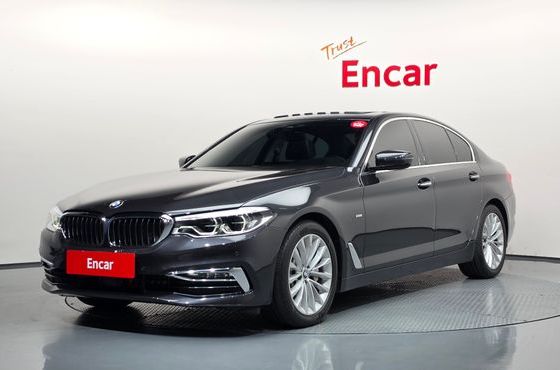 BMW 5-Series 530i xDrive Luxury Plus — пробег 104 967 км — фото 1 из 5