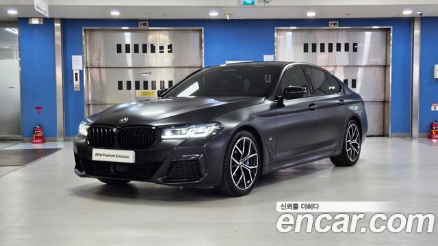 BMW 5-Series 530i M Sport Package — пробег 56 313 км — фото 1 из 5