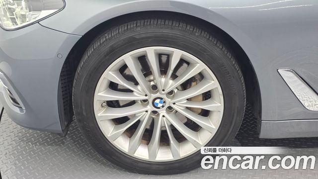 BMW 5-Series из Кореи Encar