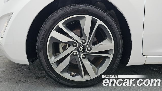 Hyundai AVANTE из Кореи Encar