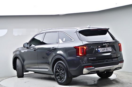 Kia Sorento HEV 1.6 2WD Signature — пробег 1 544 км — фото 4 из 5