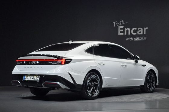 Hyundai Sonata Inspiration — пробег 26 924 км — фото 2 из 5