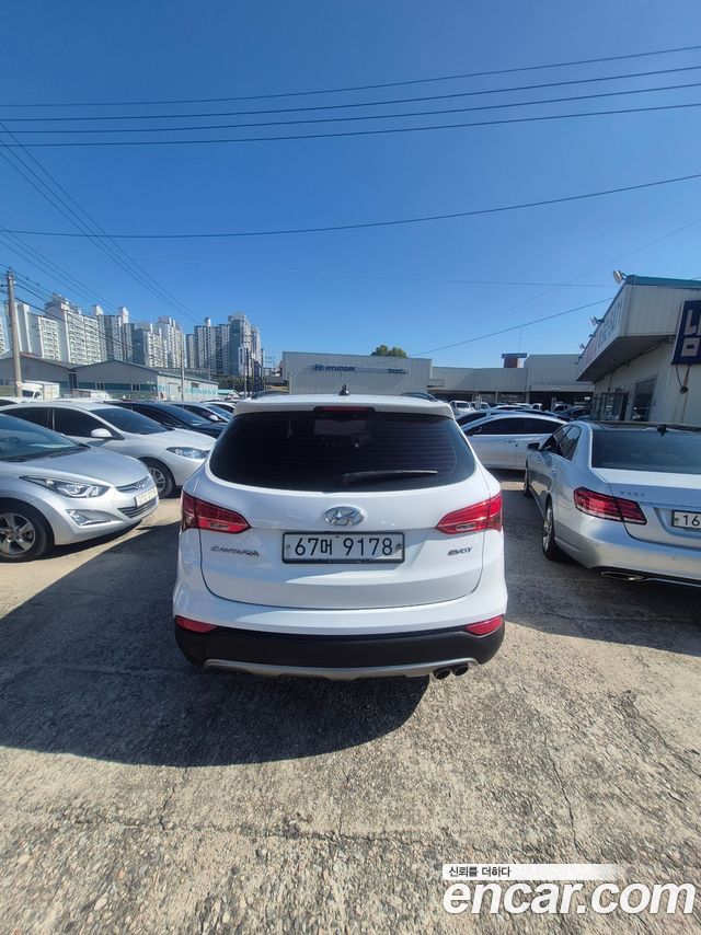 Hyundai Santafe Diesel(e-VGT) 2.0 2WD Premium — пробег 133 700 км — фото 4 из 5