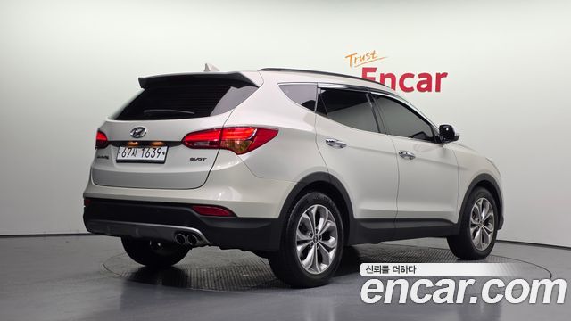 Hyundai Santafe Diesel(e-VGT) 2.0 2WD Exclusive — пробег 117 416 км — фото 2 из 5