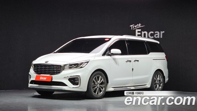 Kia Carnival из Кореи Encar