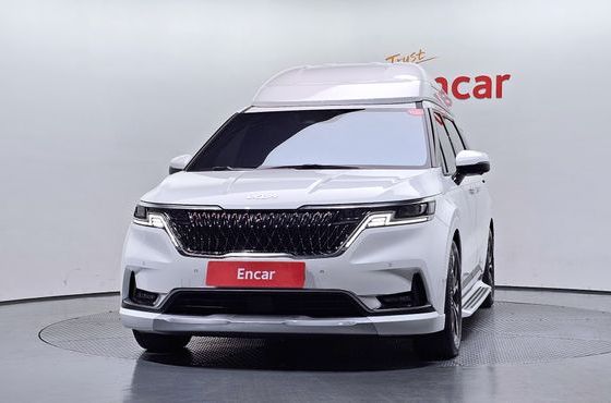 Kia Carnival Gasoline 9-Seater Hi-Limousine Signature — пробег 38 436 км — фото 3 из 5