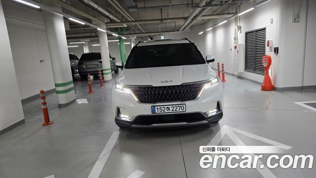 Kia Carnival Diesel 9-Seater Signature — пробег 58 000 км — фото 2 из 5