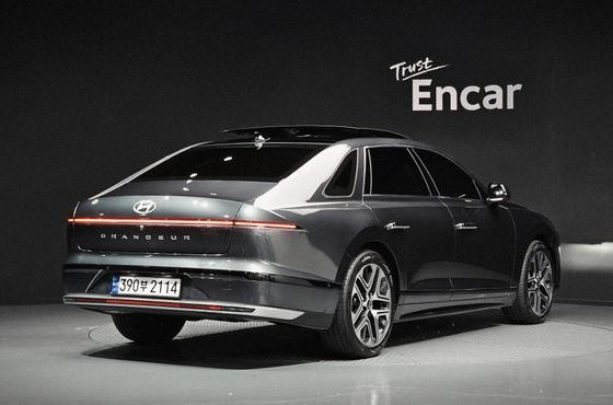 Hyundai Grandeur 2,5 Gasoline 2WD Exclusive — пробег 29 870 км — фото 2 из 5