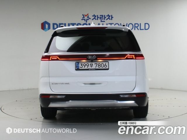 Kia Carnival Diesel 9-Seater Signature — пробег 73 911 км — фото 4 из 5