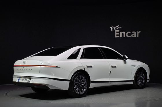 Hyundai Grandeur 2.5 Gasoline 2WD Exclusive — пробег 844 км — фото 2 из 5