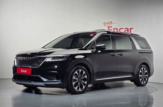 Kia Carnival Gasoline 9-Seater Signature — пробег 65 507 км — фото 1 из 5