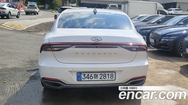 Hyundai Grandeur 2.5 Le Blanc — пробег 57 969 км — фото 4 из 5