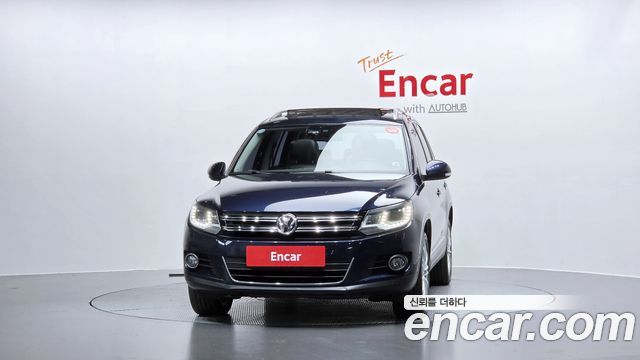 Volkswagen Tiguan 2.0 TDI  Premium 5N — пробег 167 359 км — фото 3 из 5
