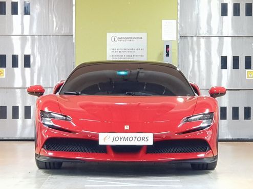 Ferrari SF90 4.0 — пробег 60 км — фото 3 из 5