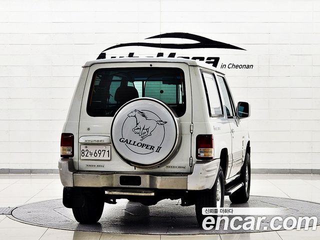 Hyundai Galloper Van Diesel Exceed (Short-Body) — пробег 169 542 км — фото 4 из 5
